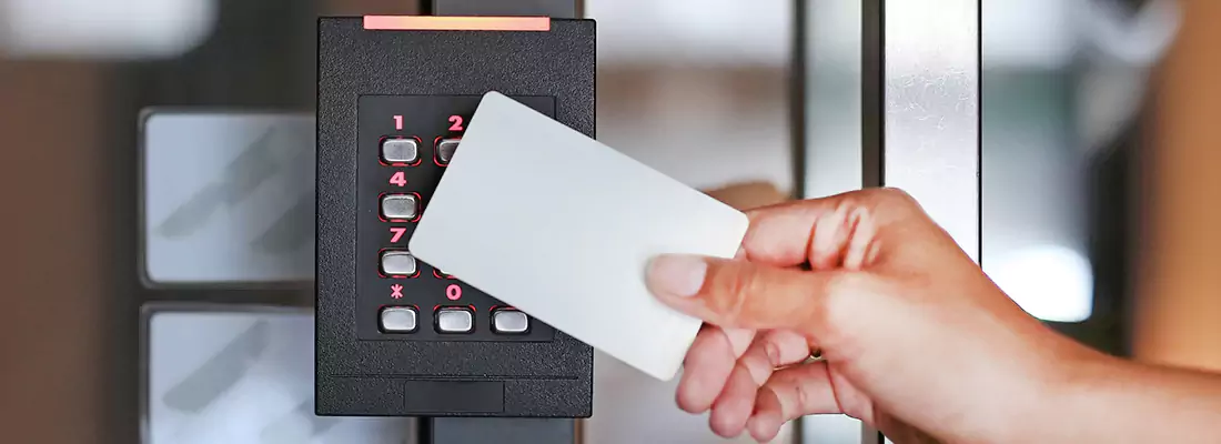 Benefits of Card Lock Readers for Properties in Pinecrest, FL
